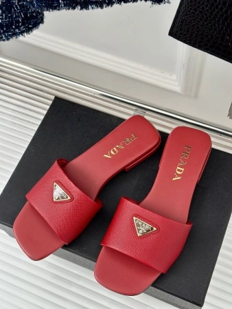 PRADA WOMEN'S SLIDES IN RED SAFFIANO LEATHER - PSD064