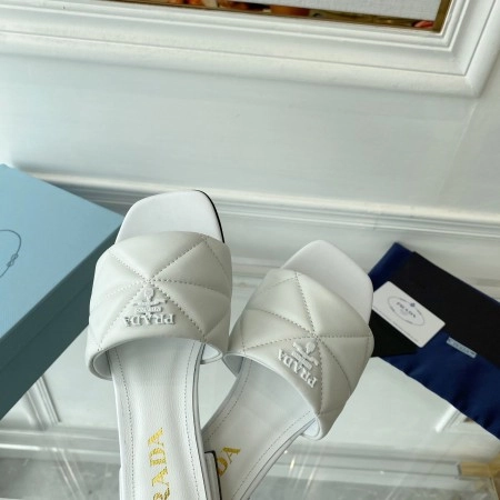 PRADA WOMEN'S SLIDES SANDALS IN WHITE NAPPA LEATHER - PSD077