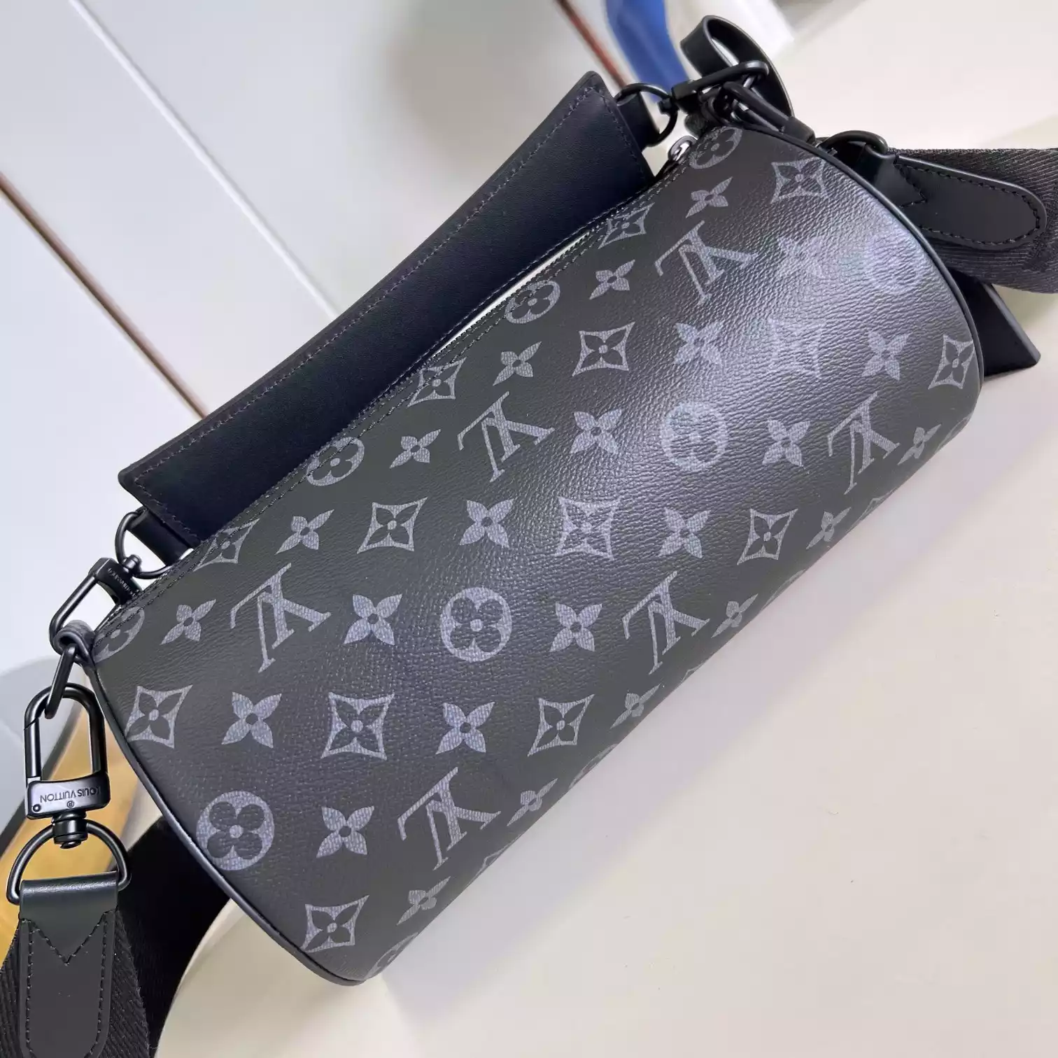 SOFT POLOCHON PM MONOGRAM ECLIPSE M46796 - LW448 DISCOVERY BACKPACK PM SKY BLUE MONOGRAM CANVAS