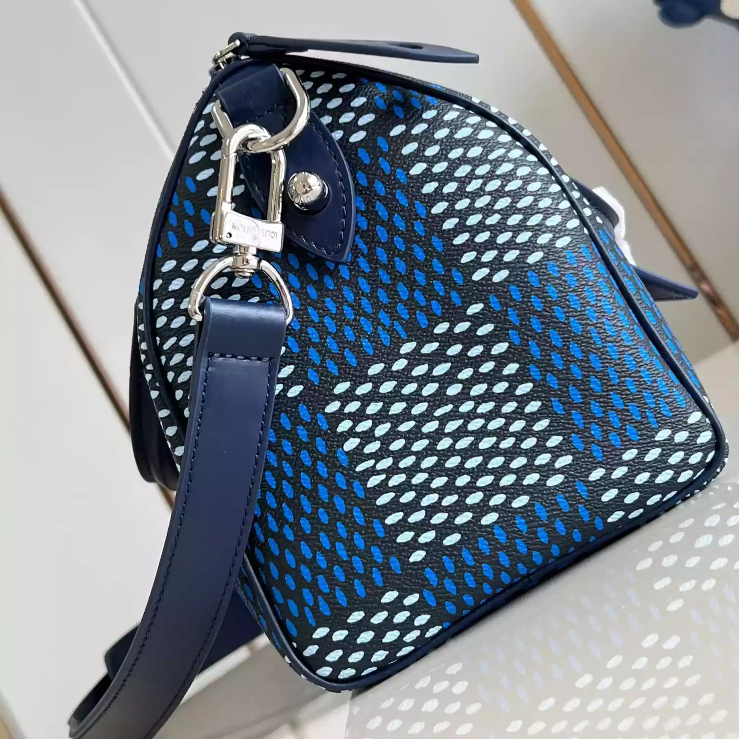 SPEEDY 25 BANDOULIERE BLUE DAMIER HERITAGE CANVAS N40691 - LW432 DISCOVERY BACKPACK PM SKY BLUE MONOGRAM CANVAS