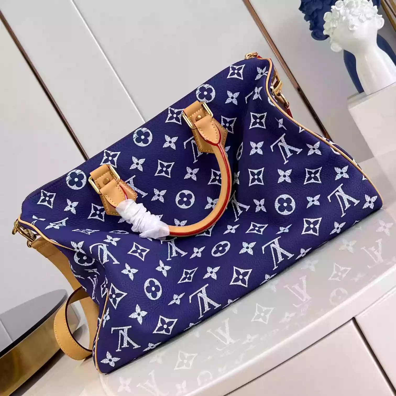 SPEEDY P9 BANDOULIERE 40 PURPLE AMETHYST M11597 - LW356 DISCOVERY BACKPACK PM SKY BLUE MONOGRAM CANVAS