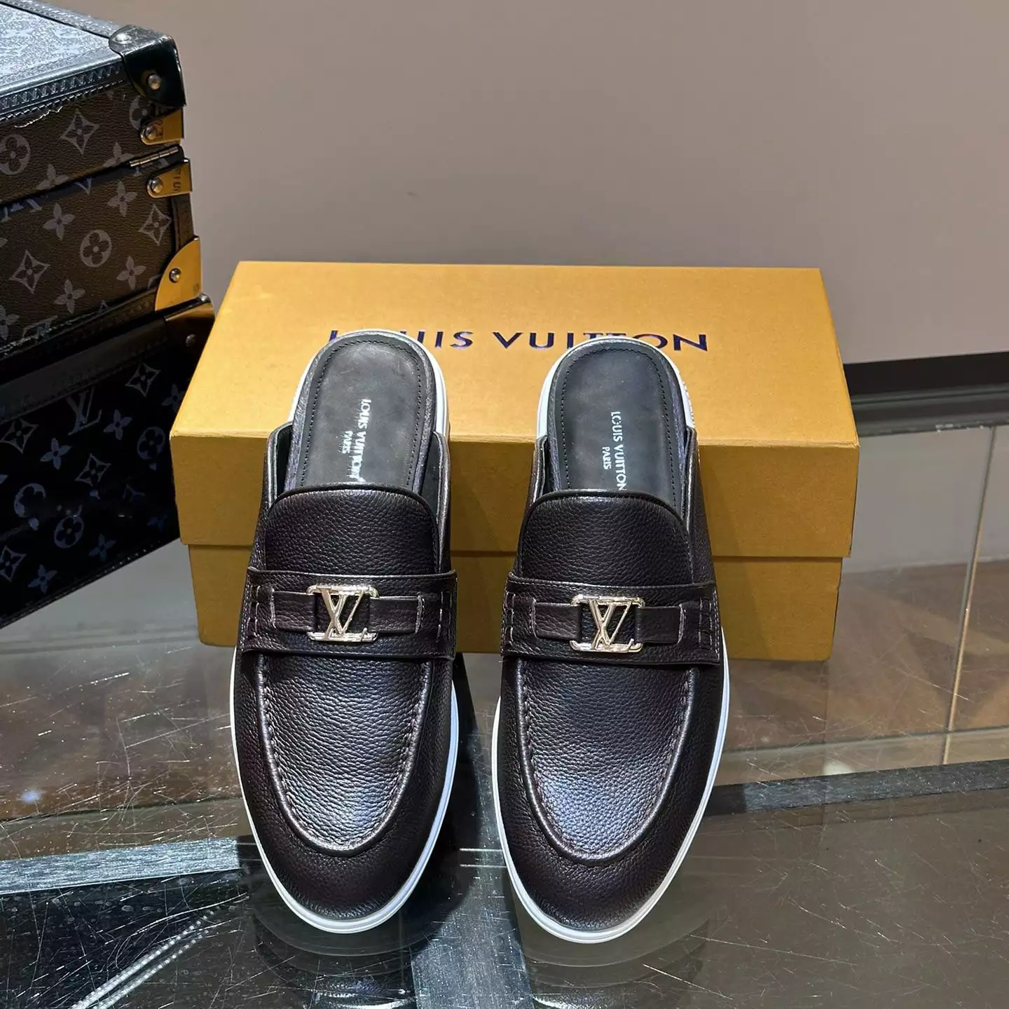 ESTATE OPEN BACK LOAFERS IN BLACK - VL058