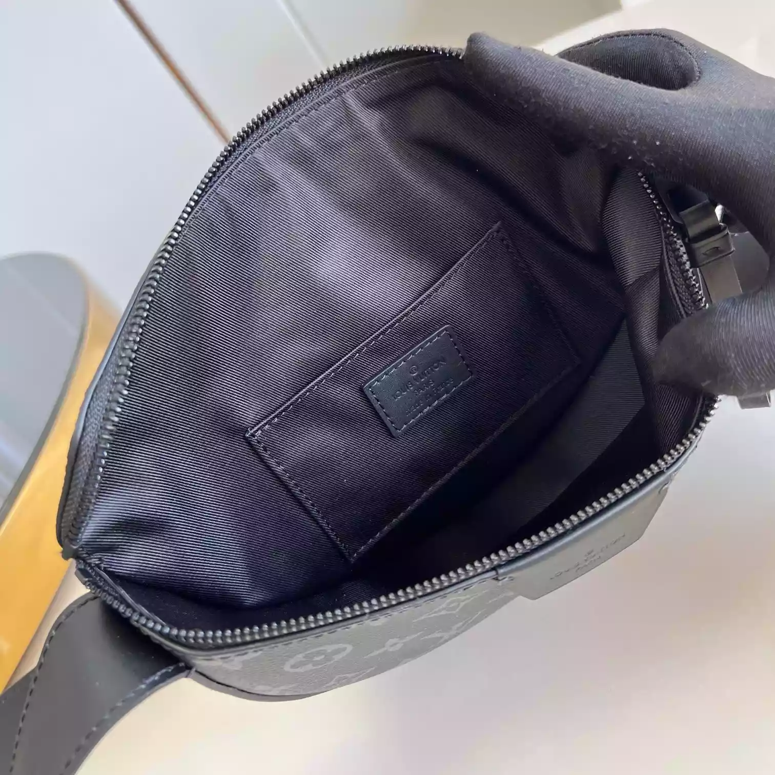 LV MOON CROSSBODY BAG MONOGRAM ECLIPSE CANVAS M23835 - LW451 DISCOVERY BACKPACK PM SKY BLUE MONOGRAM CANVAS