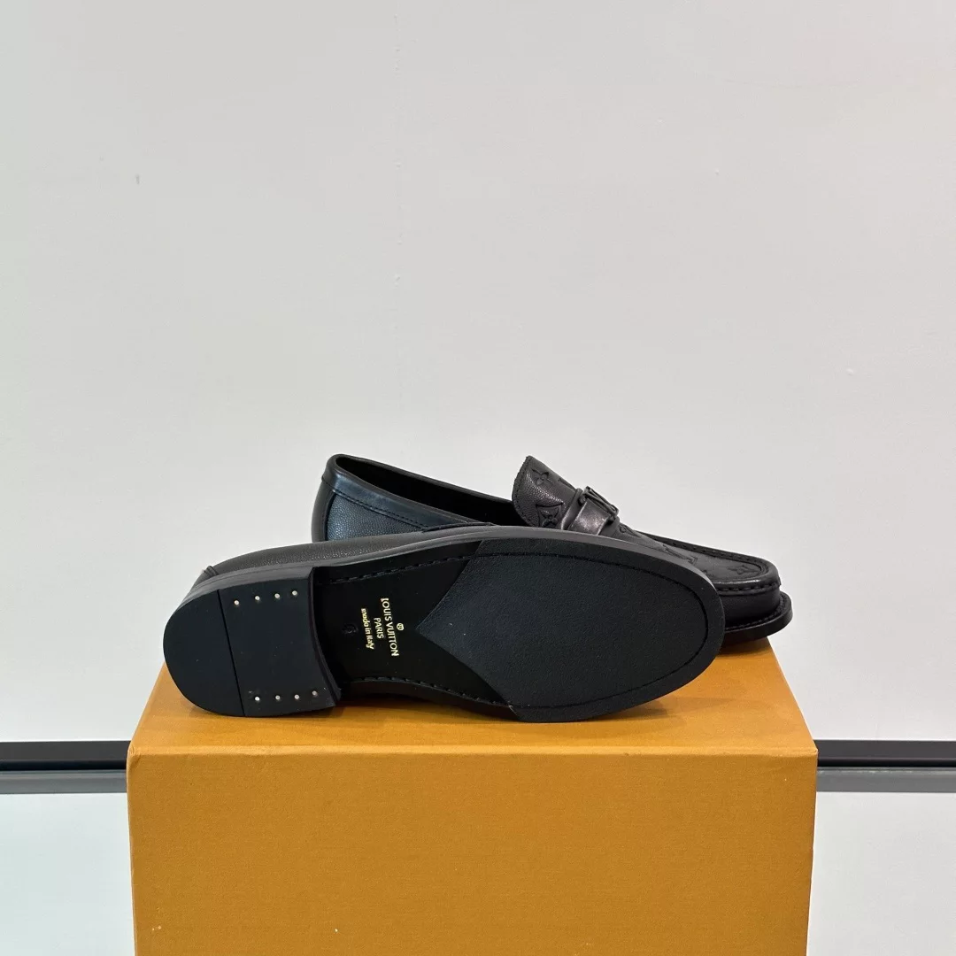 MAJOR LOAFERS IN BLACK - VL036