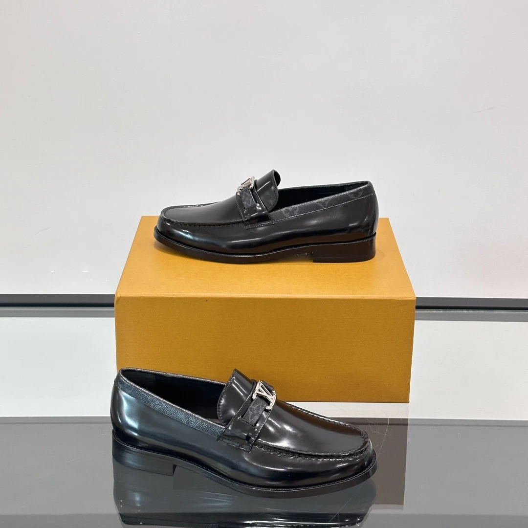 MAJOR LOAFERS IN BLACK - VL051