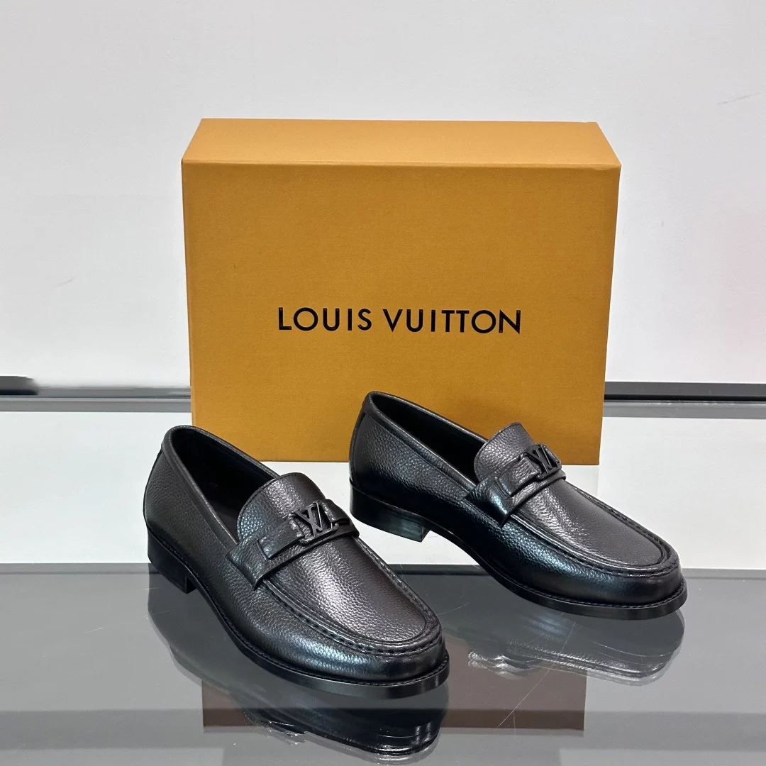 MAJOR LOAFERS IN BLACK - VL053