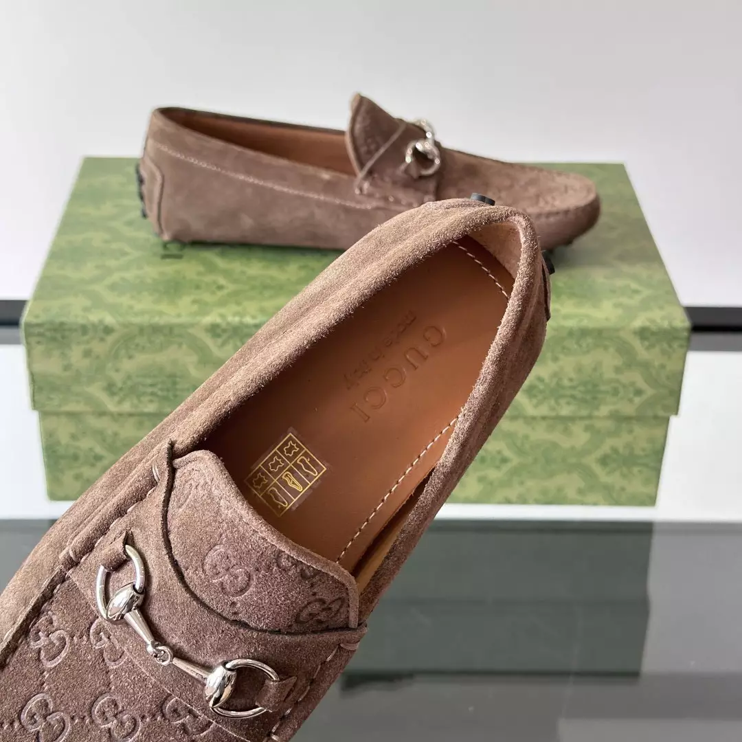 Gucci Men Horsebit Black Loafer - GL090