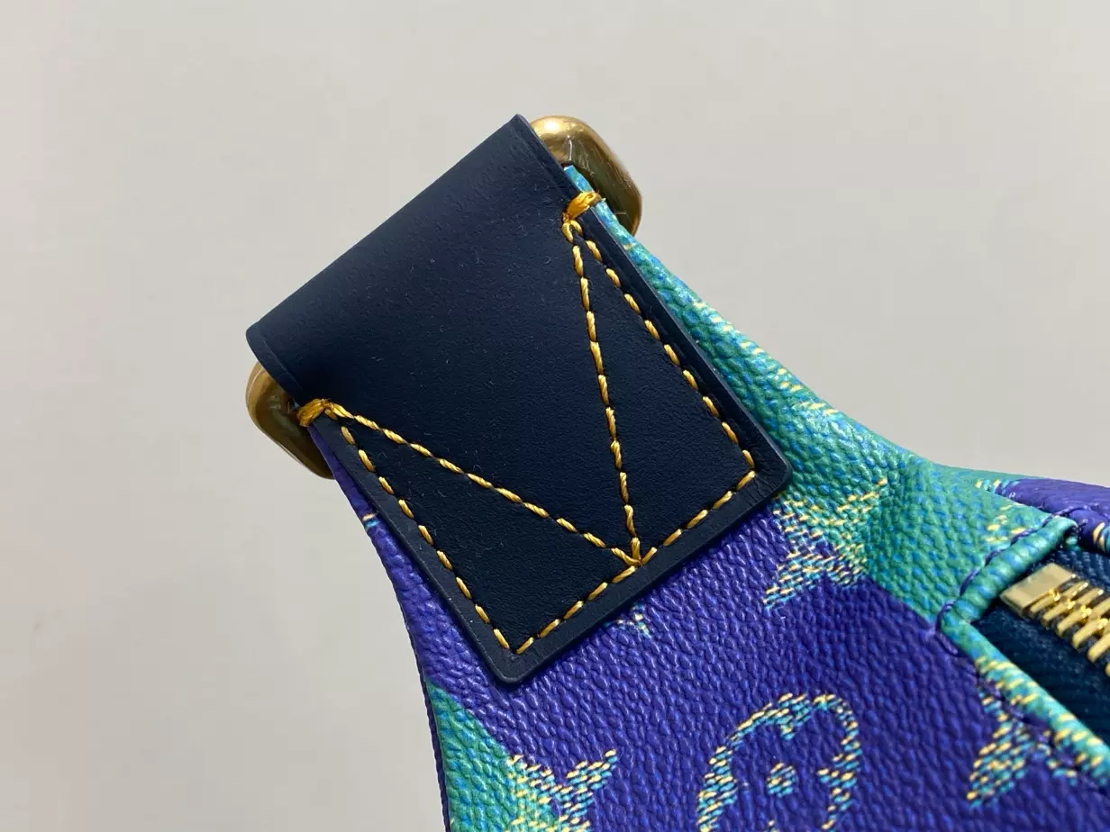 LOUIS VUITTON RUSH BUMBAG MONOGRAM SHADOW LEATHER - LW455 DISCOVERY BACKPACK PM SKY BLUE MONOGRAM CANVAS