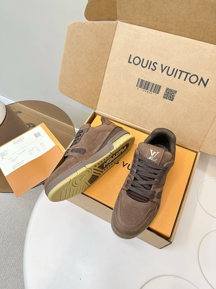 LV SKATE SNEAKERS