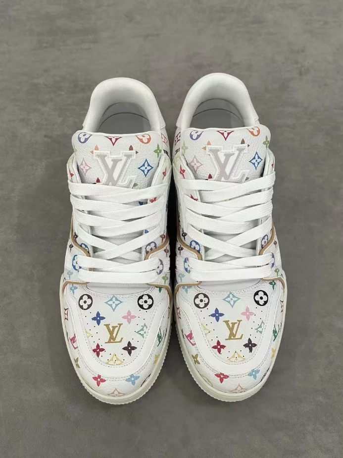 LV SKATE SNEAKERS