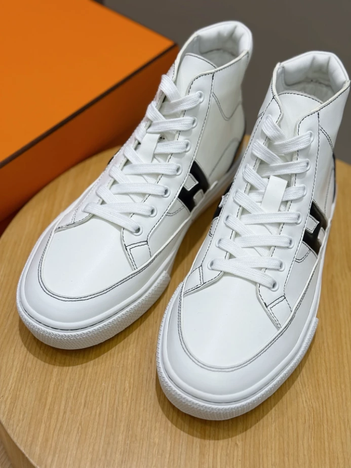 Hermès Sneakers