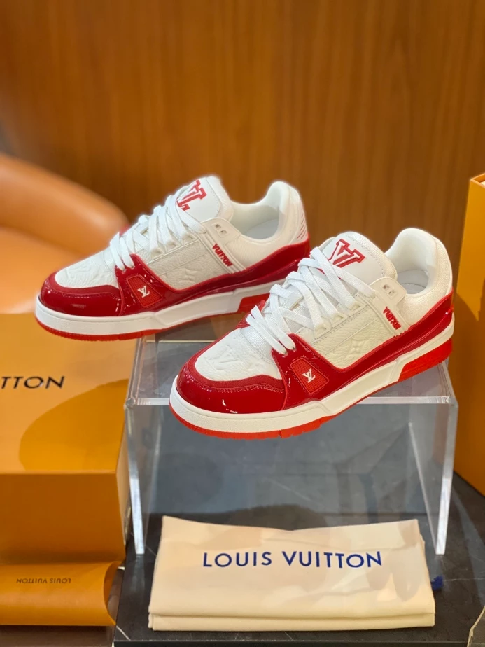 LV SKATE SNEAKERS
