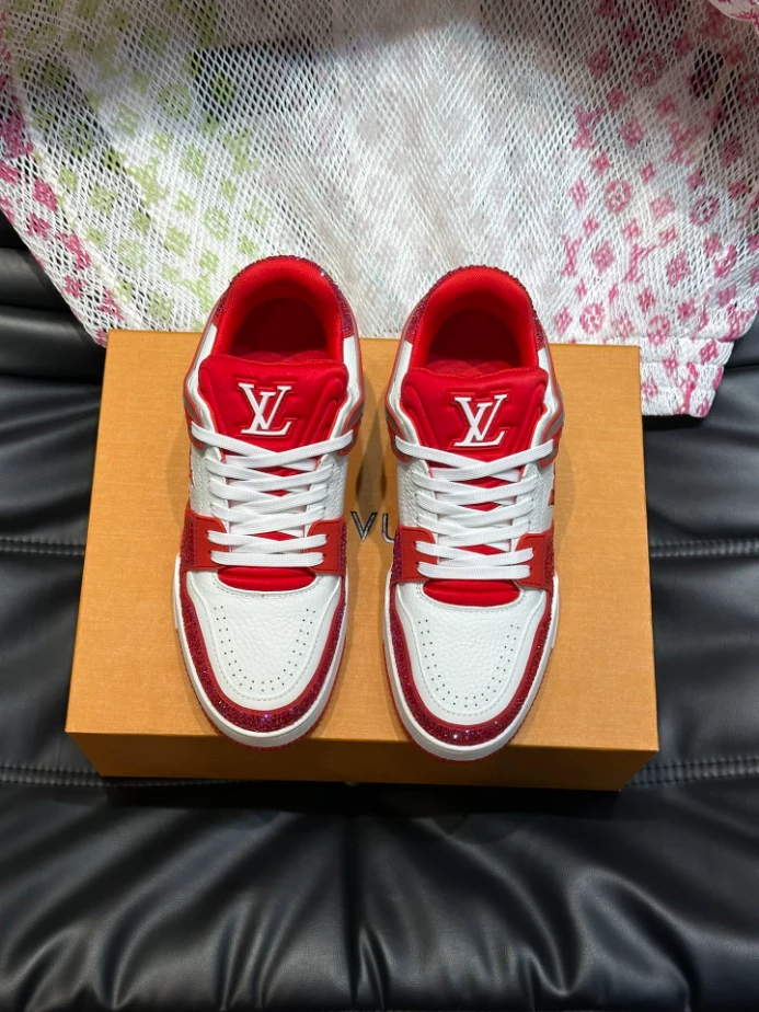 LV SKATE SNEAKERS