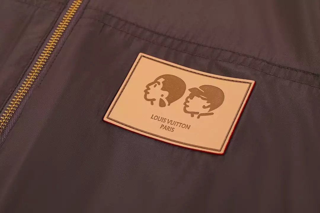 Louis Vuitton Coat - LVC050